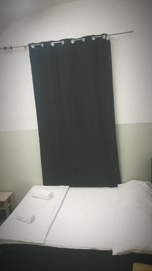 Private Room Near Vienna City Center 1 Viena Exterior foto